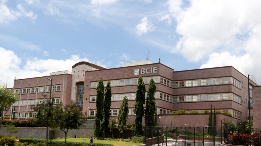 El BCIE aprueba 165 millones de dólares para modernizar la red eléctrica de Honduras