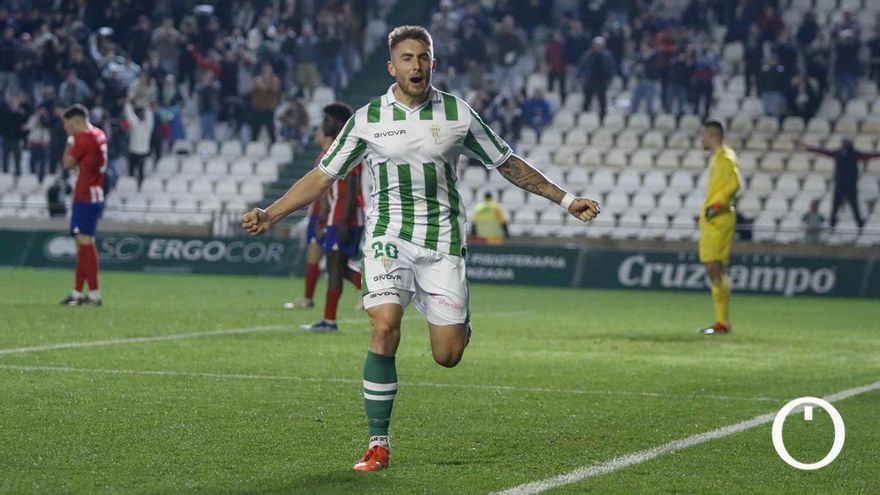 Antonio Casas abre la puerta del Córdoba CF
