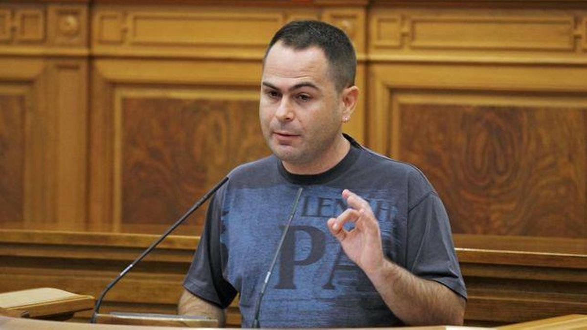 El diputado regional de Podemos David Llorente