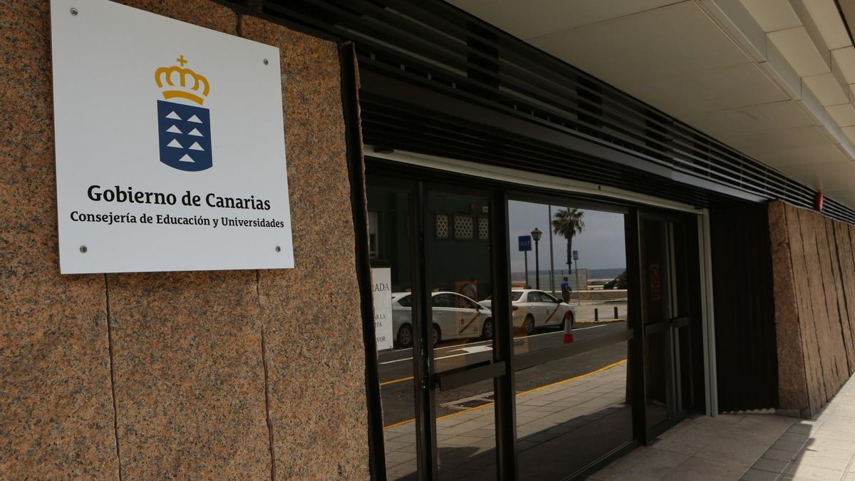 CSIF alerta de falta de personal en los Servicios Centrales de Educación de Canarias