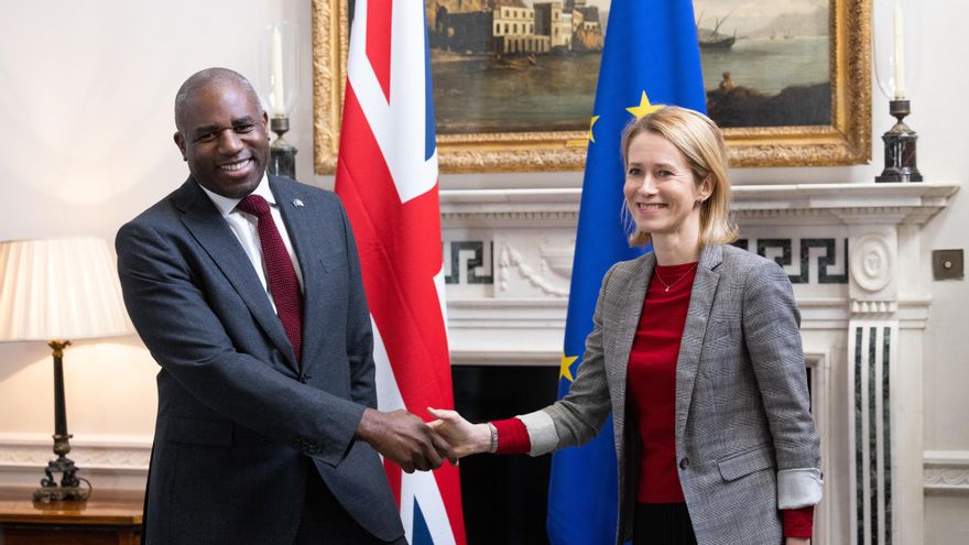 Lammy recibe a Kallas para coordinar posiciones en un "un momento geopolítico muy duro"