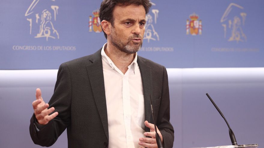 Unidas Podemos reclama al PSOE que eche a Carmona del partido por la 