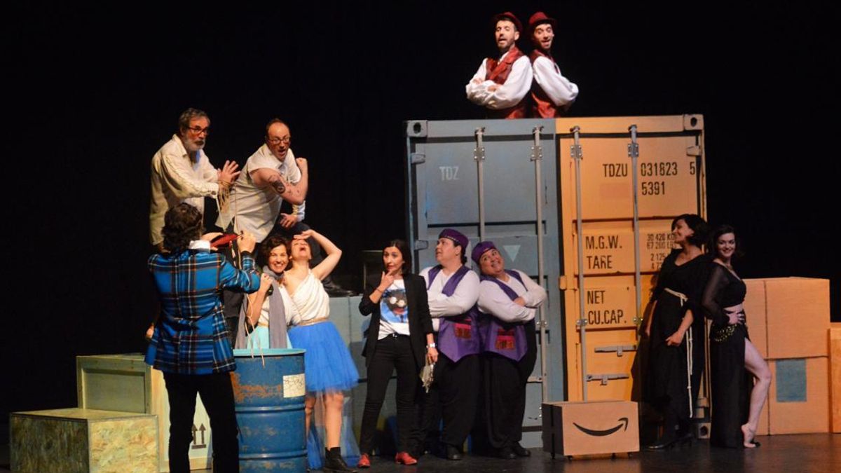 Despertar el amor por el teatro en los jóvenes: "Hay que dejar de pensar que es elitista, sobre todo el amateur"