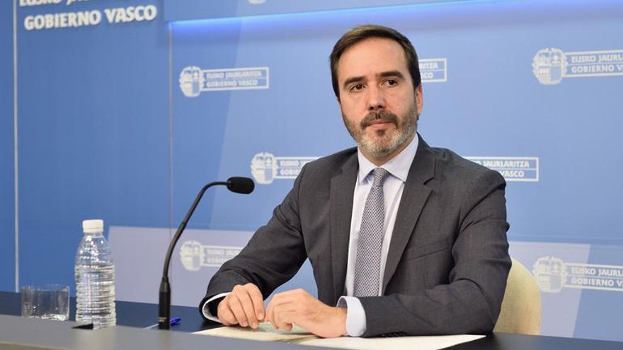 Euskadi analizará los modelos balear y catalán antes de decidir sobre su propia tasa turística