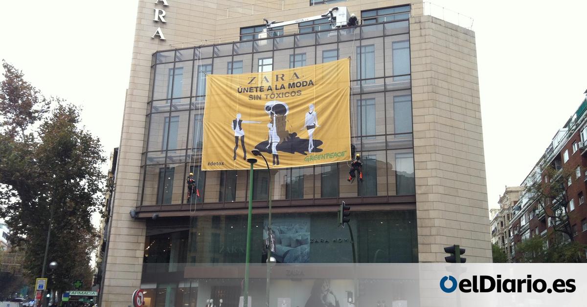 Greenpeace despliega una pancarta gigante en un Zara de Madrid