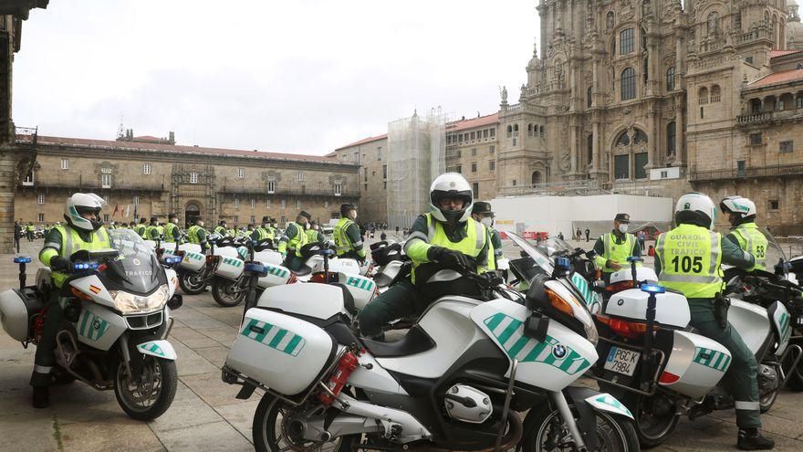 Luz verde de Feijóo al primer paso para relevar a la Guardia Civil del control del tráfico en Galicia