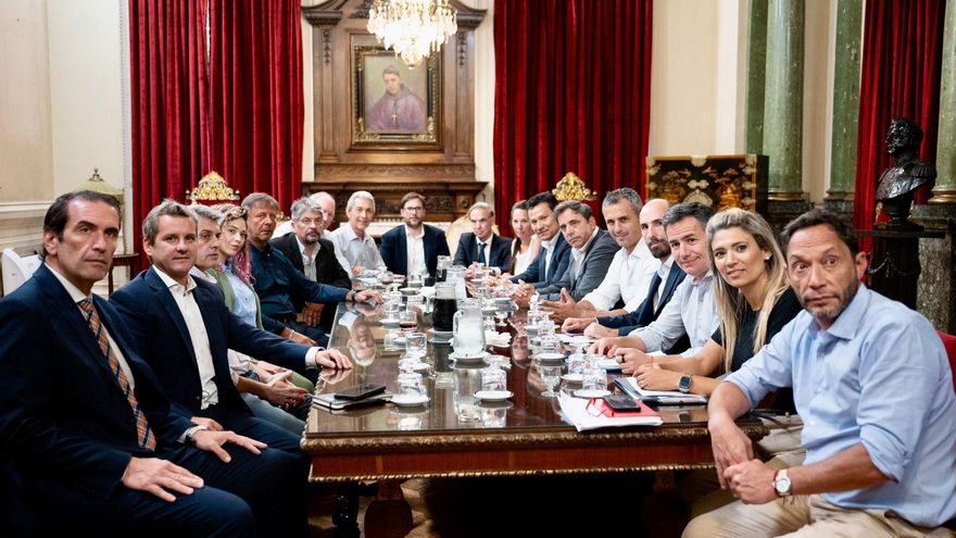 El Gobierno admite que su única prioridad es suspender las PASO y negocia con la oposición