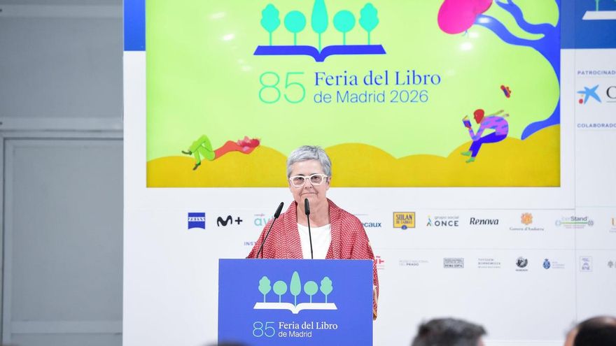 Librerías y editoriales apoyan a Eva Orúe tras su destitución como directora de la Feria del Libro y piden una explicación