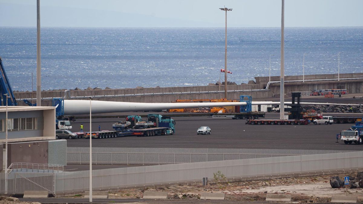 ¿Por qué fondeo y no atraque?