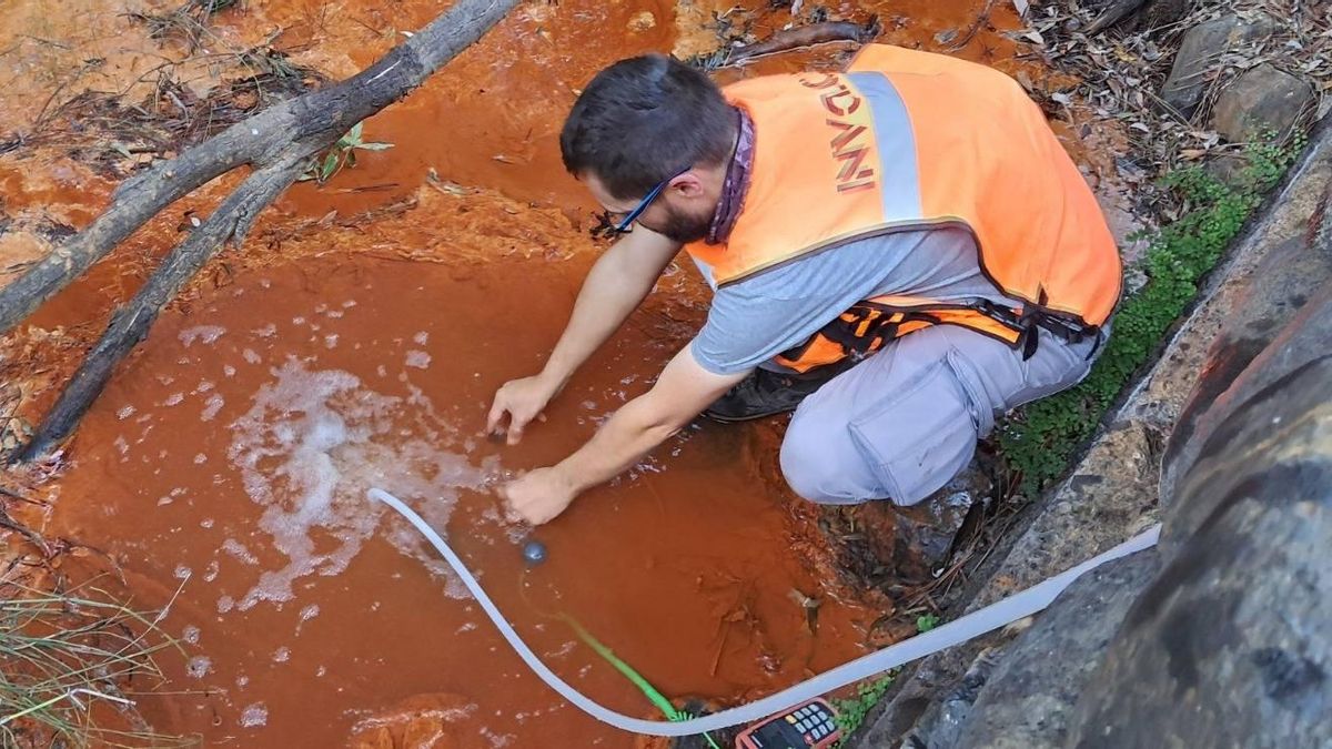 La Universidad Milano-Bicocca participa con en Involcan en una actividad de vigilancia volcánica en La Caldera