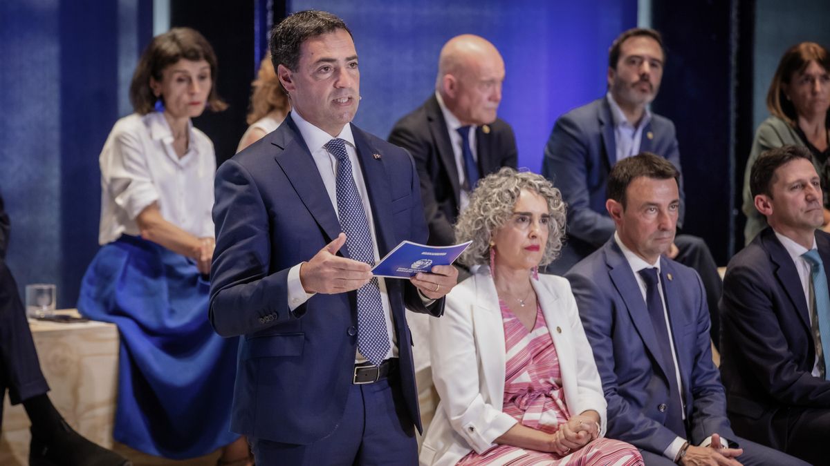 Pradales pone en valor la "estabilidad" política vasca en el segundo aniversario de su llegada a Ajuria Enea