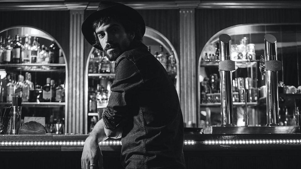 El cantautor Kike Calzada regresa a su Toledo natal para hacer vibrar con su folk-rock a la Sala Pícaro el 30 de mayo