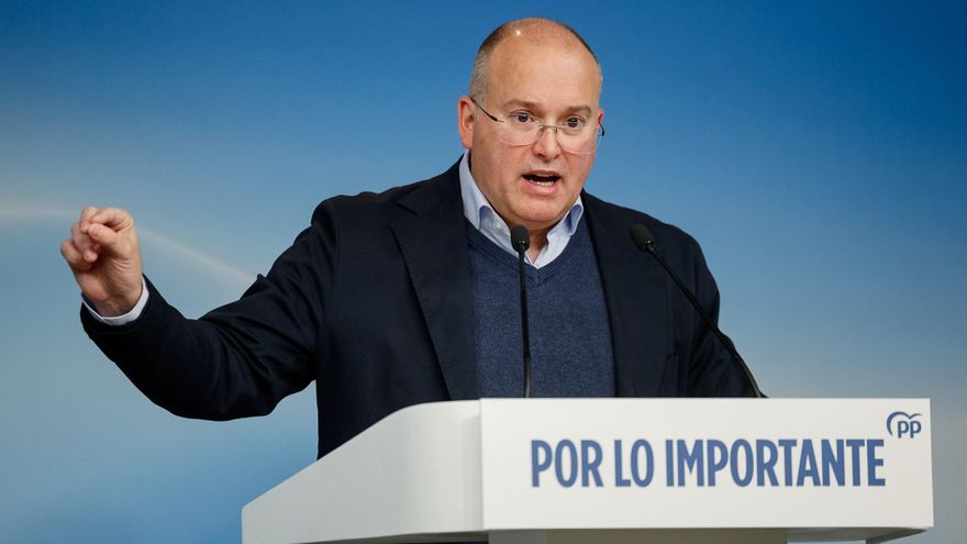 Miguel Tellado elogia la "valentía" de Vito Quiles y lo compara con el Gran Wyoming