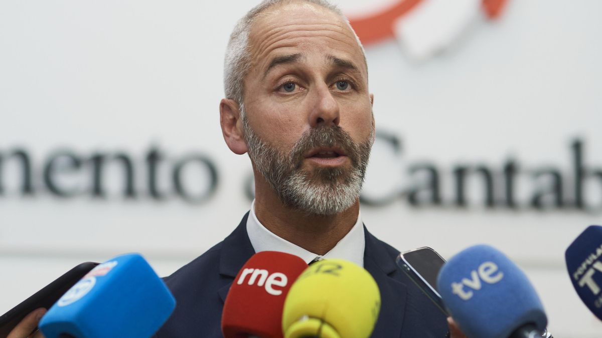 El consejero de Educación, Formación Profesional y Universidades de Cantabria, Sergio Silva.