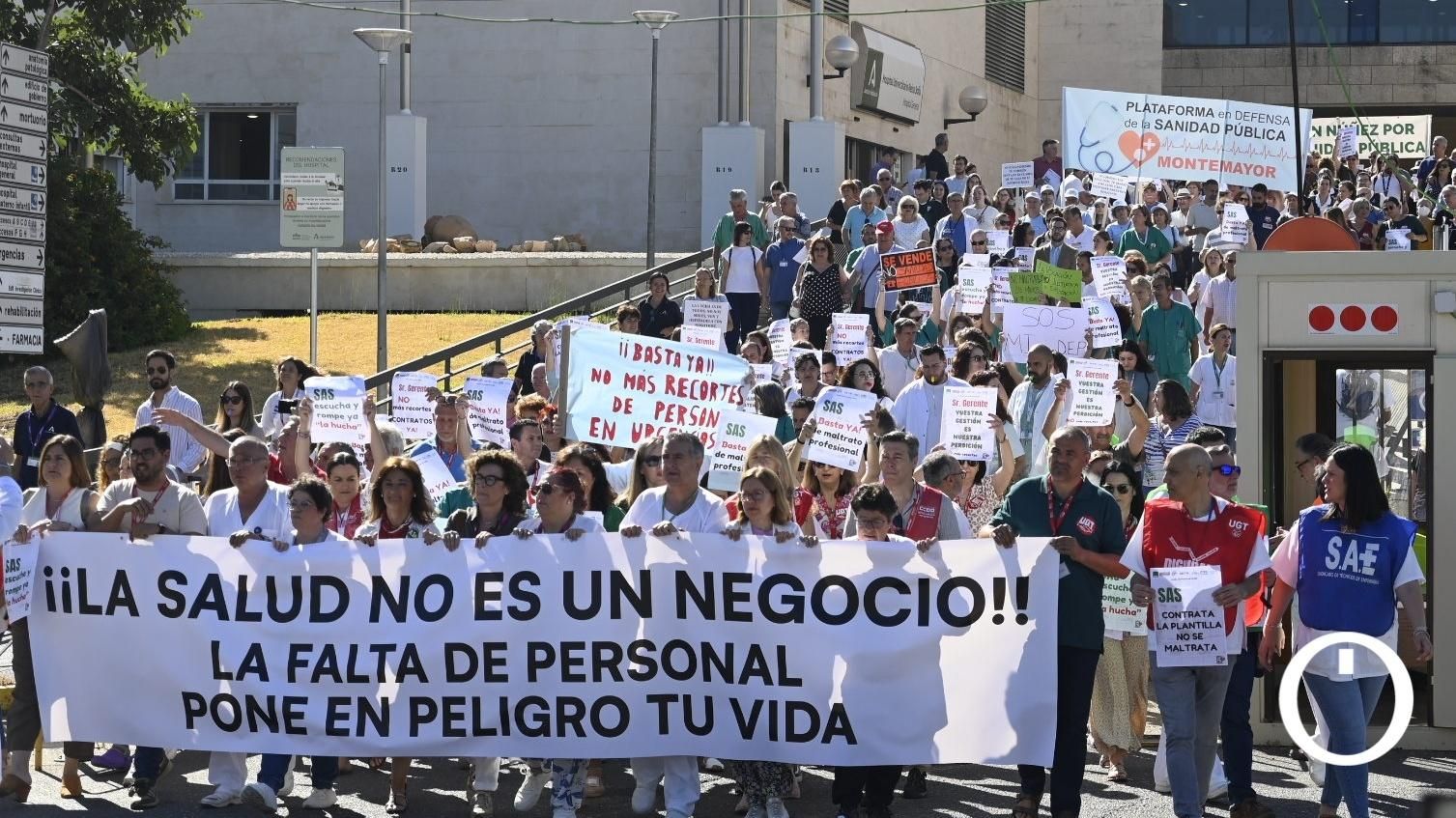 Manifestación 'Salvemos el Hospital Reina Sofía '