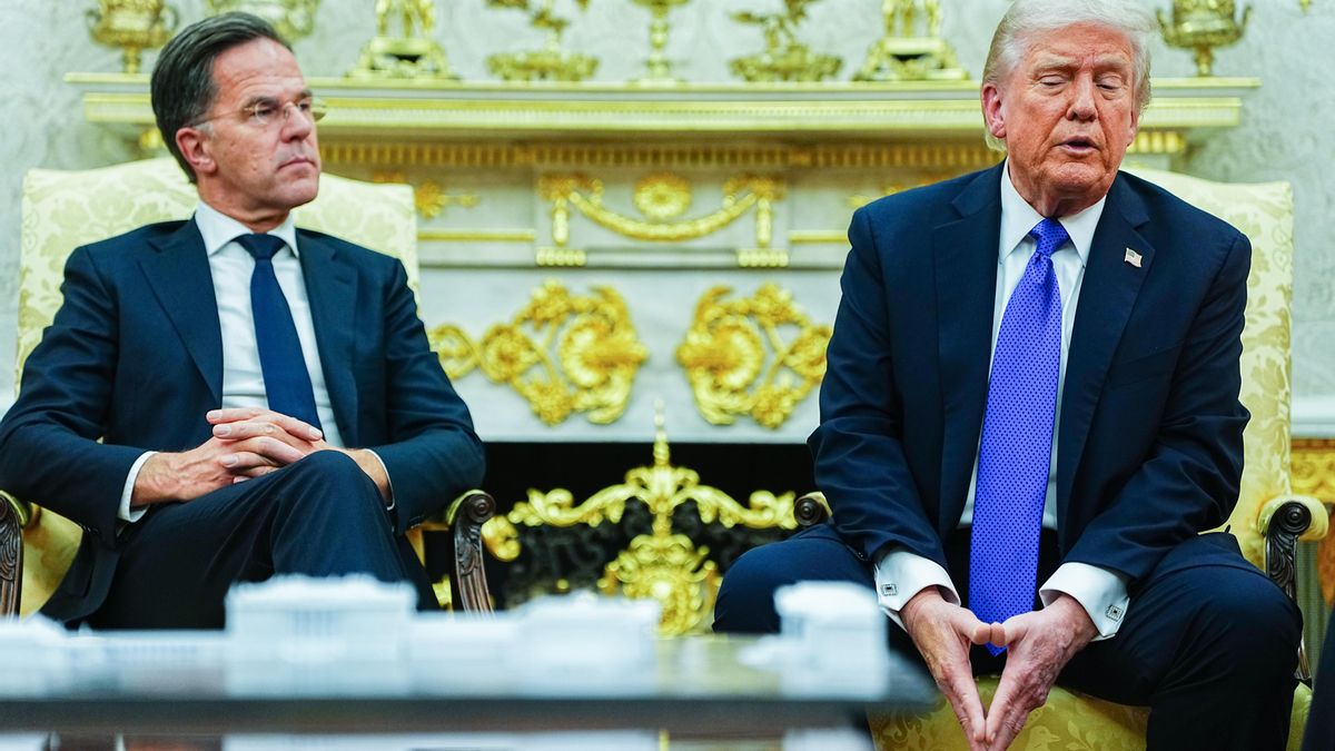 Fotografía de archivo del presidente de EEUU y el secretario general de la OTAN, Mark Rutte.