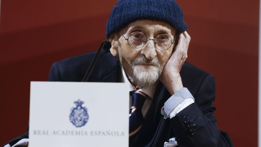 Álvaro Pombo "hará todo lo posible" por asistir mañana a la ceremonia del Cervantes