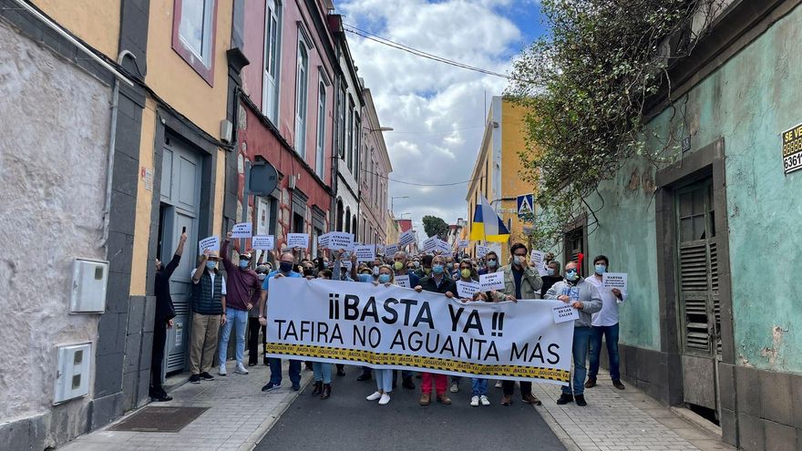 Toda la derecha canaria ‘chapotea’ en el caladero de votos que vincula la inmigración con delincuencia