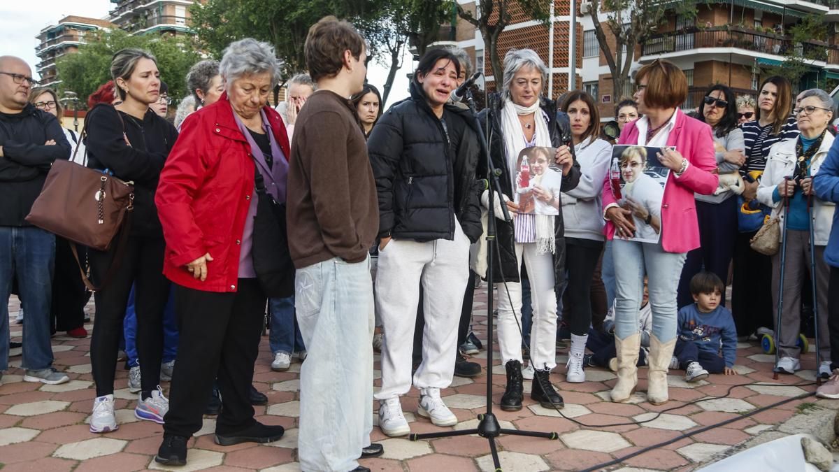 Concentración por el asesinato de una mujer en la Fuensanta