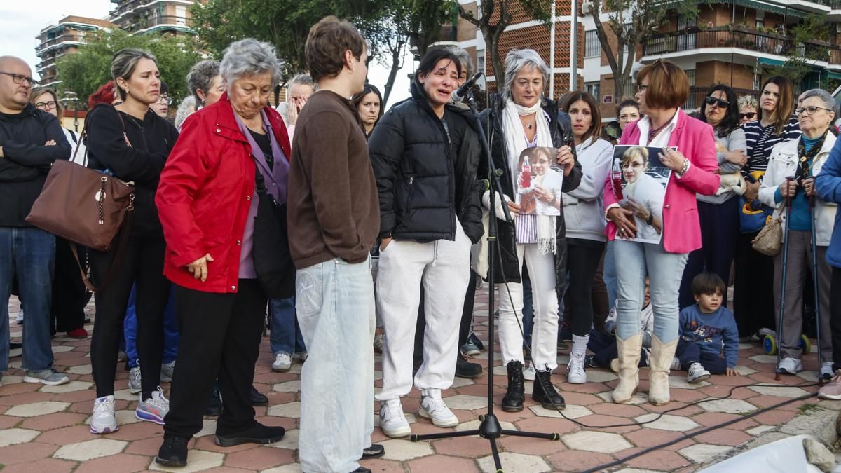 Concentración por el asesinato de una mujer en la Fuensanta