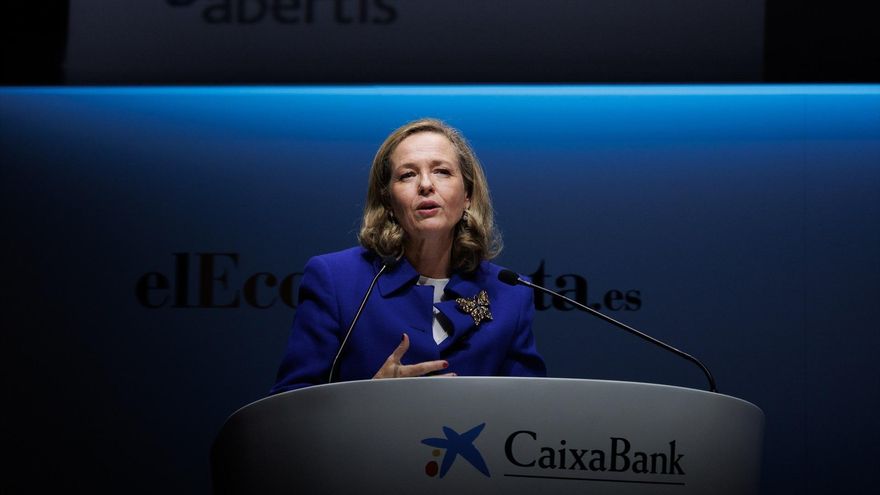 El Gobierno reduce las necesidades de deuda en 5.000 millones en 2022, hasta los 70.000 millones