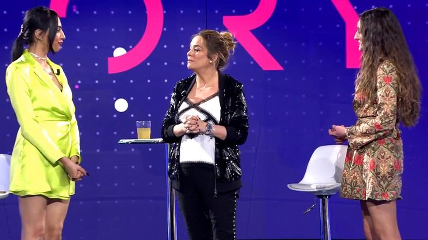 Laila, Toñi Moreno y Carmen, en el plató de 'Secret Story'