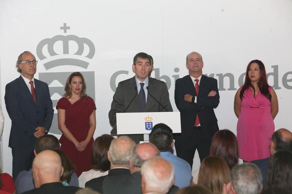 Acto de toma de posesión de los consejeros del Gobierno de Canarias. (ALEJANDRO RAMOS)