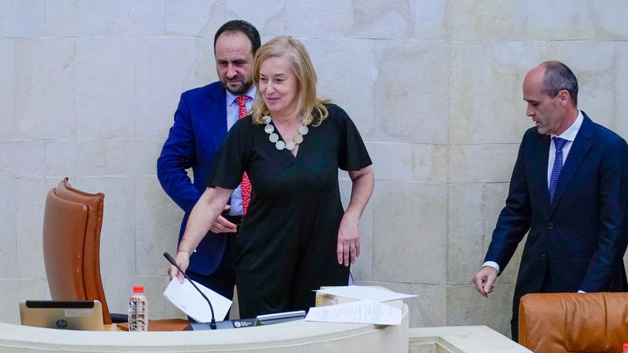 El PP pacta con Vox para asegurarse la Presidencia del Parlamento de Cantabria y cede un puesto en la Mesa a la extrema derecha