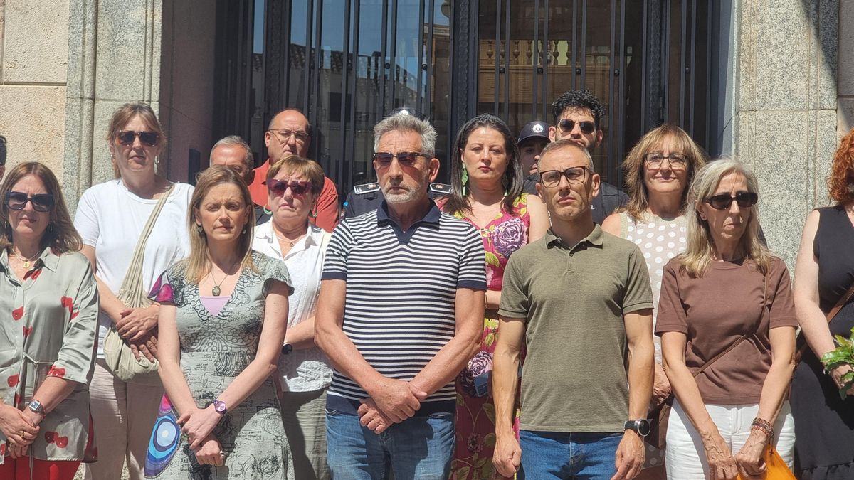 Minuto de silencio por Venezuela en Valdepeñas (Ciudad Real)