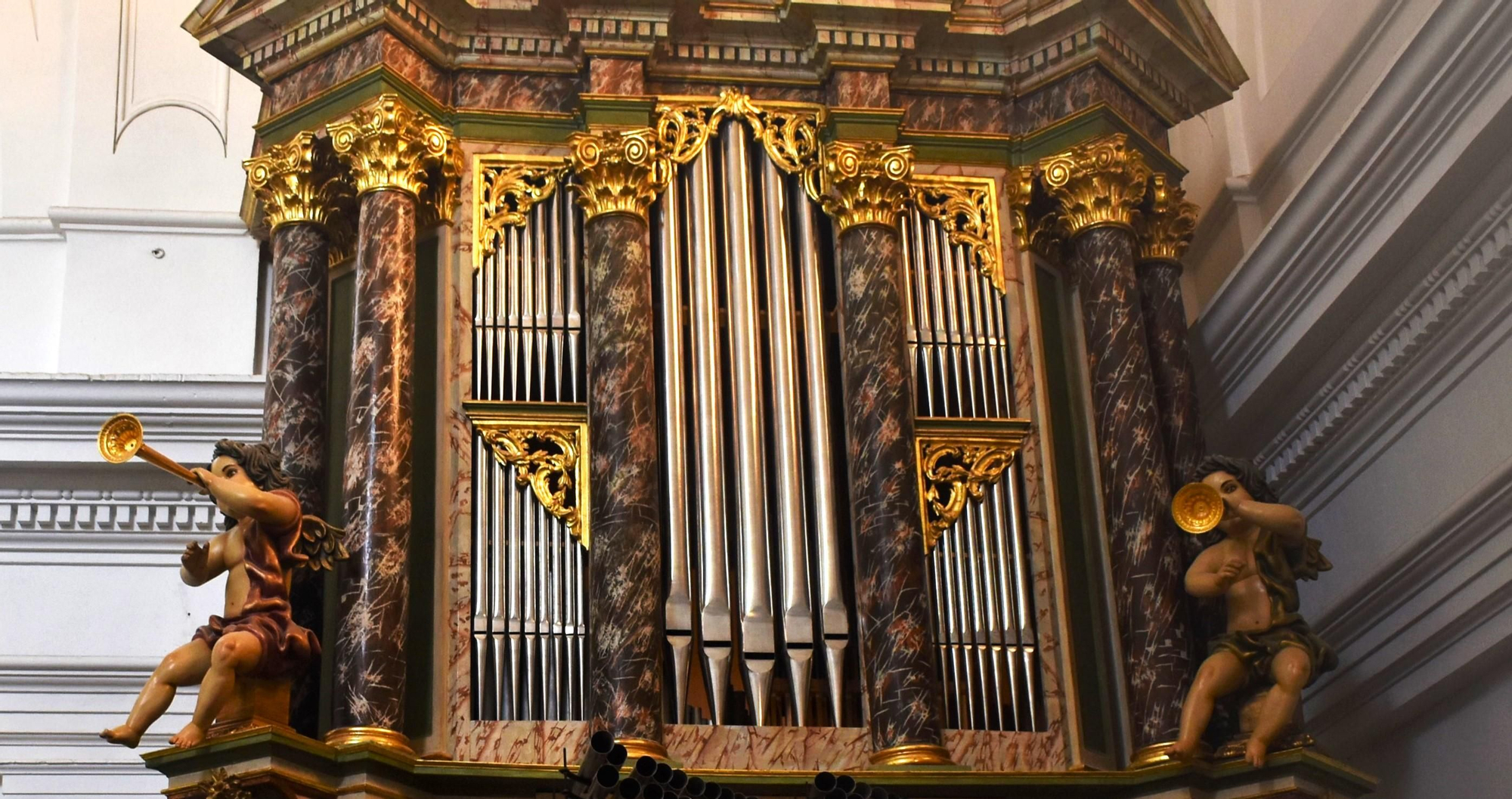 Órgano de Elche de la Sierra (Albacete)