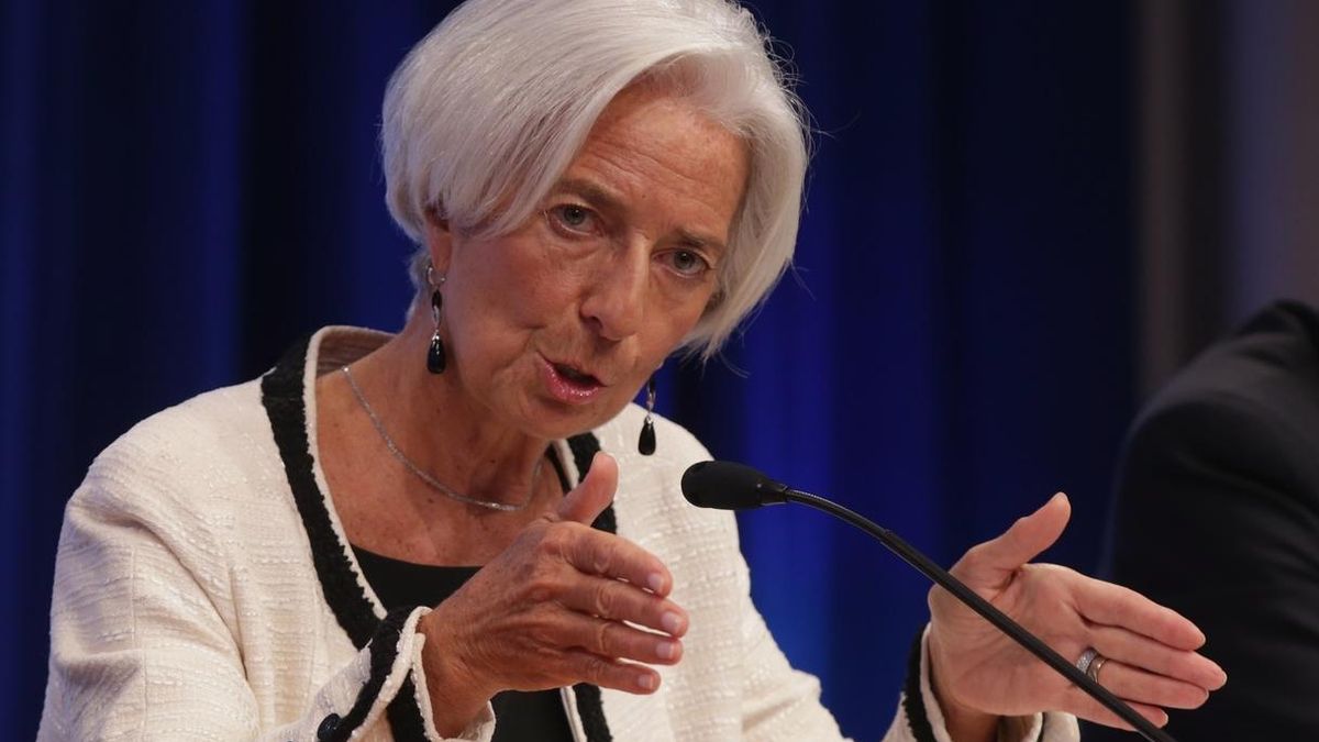 El FMI advierte de la guerra comercial y rebaja medio punto el crecimiento del comercio mundial