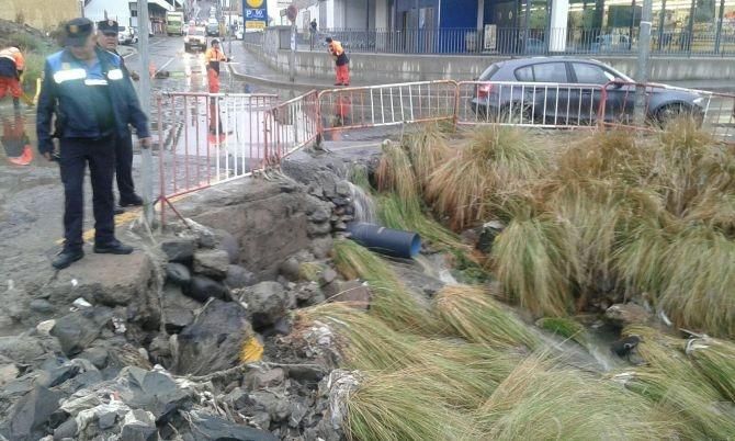 El temporal produce pequeños incidentes en algunas calles de Maspalomas (Maspalomas Ahora)