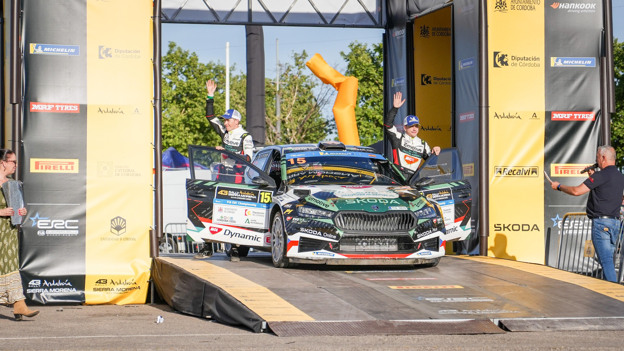 Entrega de premios y podio del Rally Sierra Morena