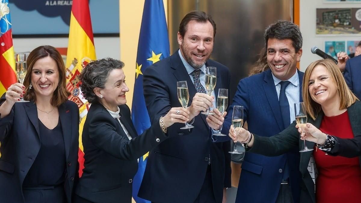 Puerto de València: una brecha en la izquierda