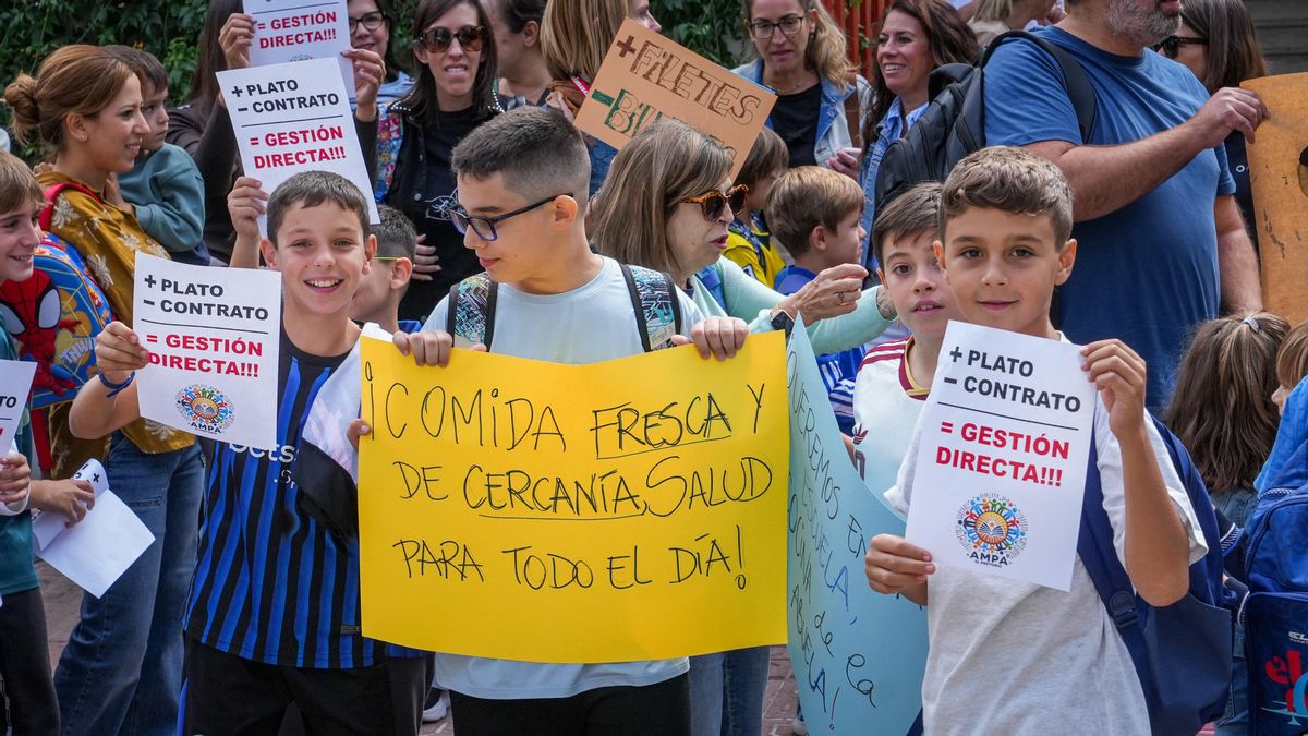Protesta por el comedor en el Colegio Cronista Rey Díaz de Córdoba