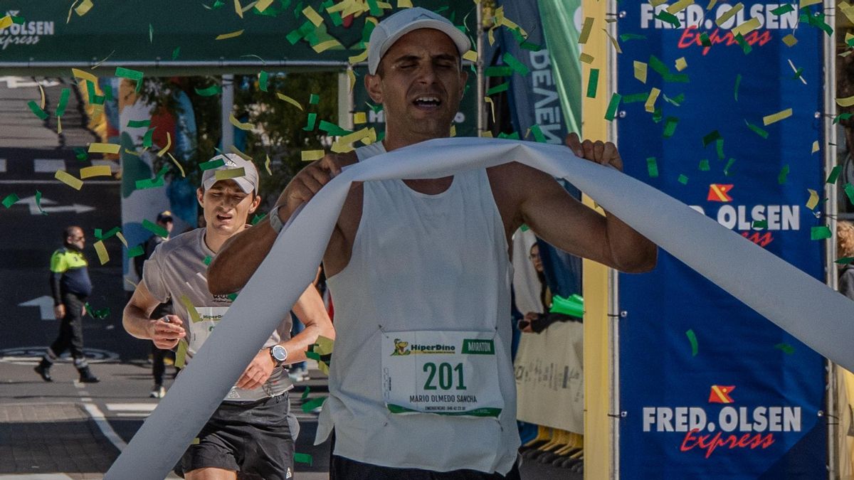 Mario Olmedo y Claudia Molan, ganadores de la Maratón de Reventón El Paso 2026
