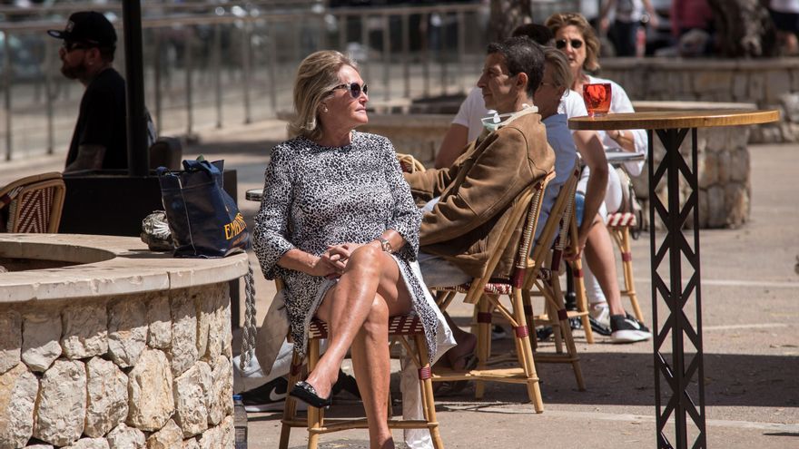 Los salarios de temporada no son suficientes para afrontar el nivel de vida en Balears