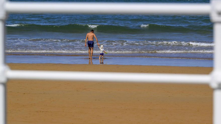 Asturias cambia después de 40 años las reglas de los apartamentos turísticos: de la limpieza a las nuevas categorías