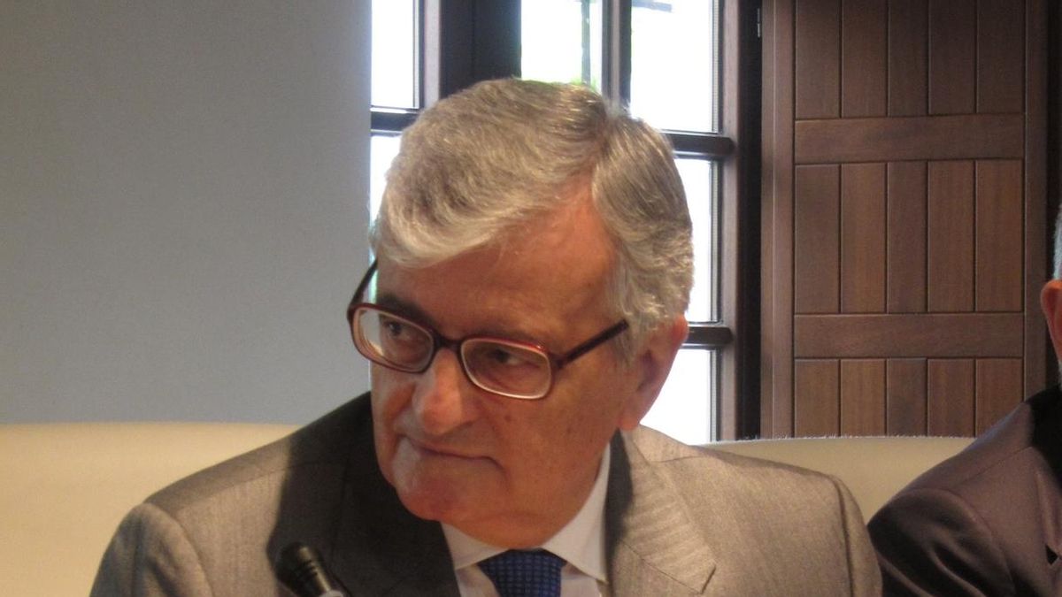 Torres-Dulce apela a la prudencia para calificar hechos por el uso de tarjetas 'black' que "socialmente es grave"