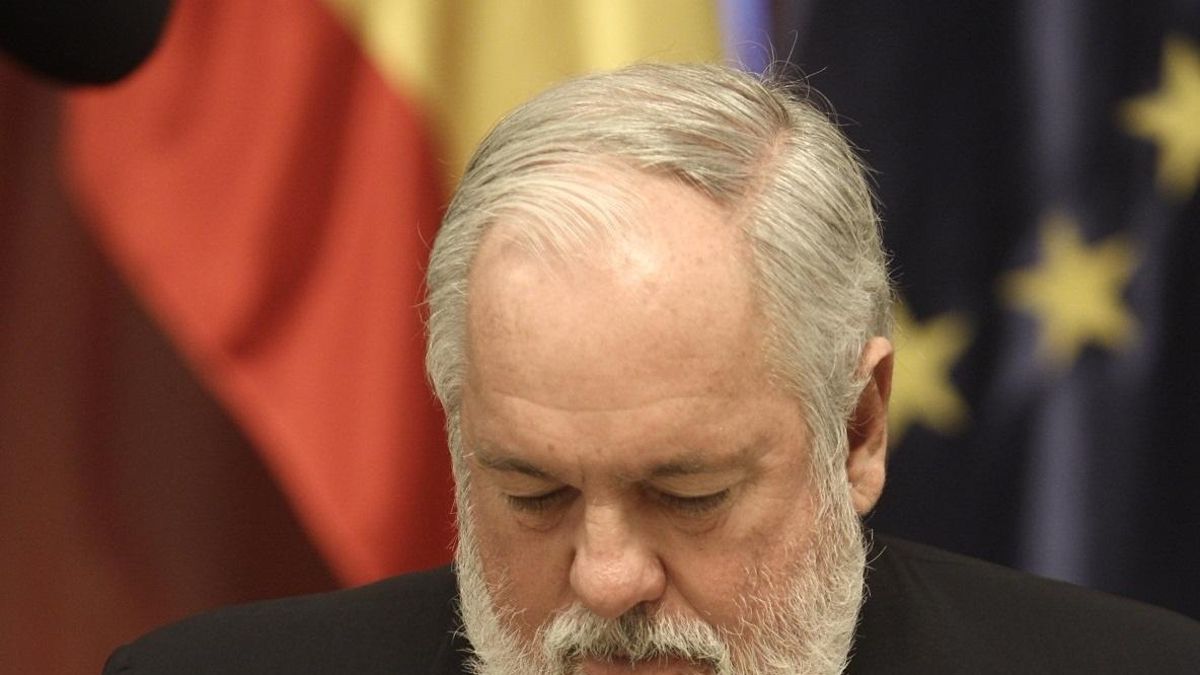 Arias Cañete dice que es "rigurosamente falso" que apoye la tasa plana y apuesta por una aplicación "nacional" de la PAC