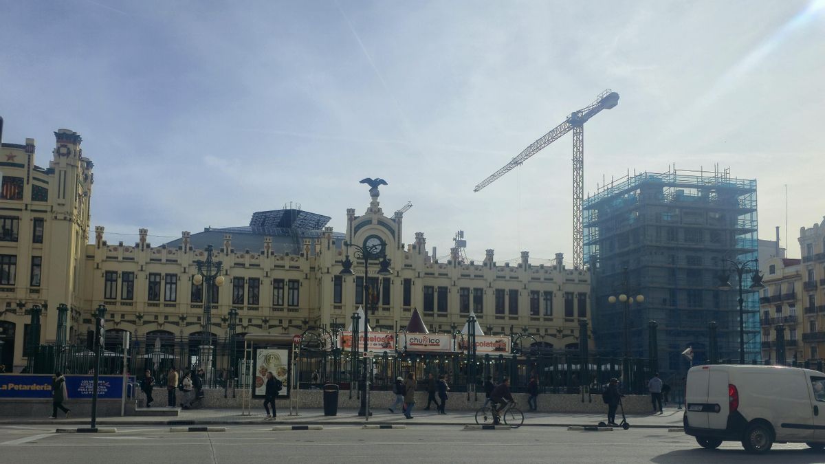 Renfe reclama al Ayuntamiento de València que tome medidas de seguridad para que puedan llegar trenes al centro en la mascletà