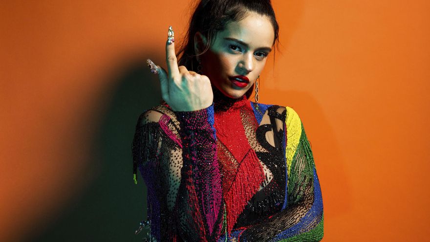 Una 'motomami' es la evolución de la mujer que sufrió un mal querer