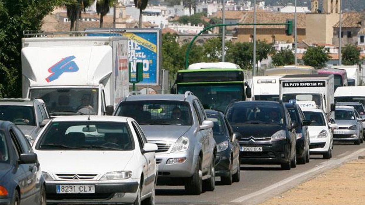 Tráfico por la zona del Arenal 