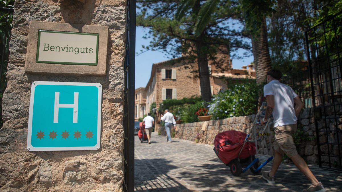 El refugio mallorquín de Robert Graves corta el grifo a un hotel de lujo que consume 20.000 litros al día