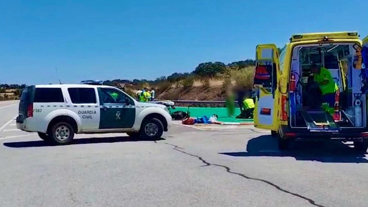Una joven de 22 años, en estado crítico tras una colisión entre dos vehículos en la EX-203, cerca de Tejeda del Tiétar