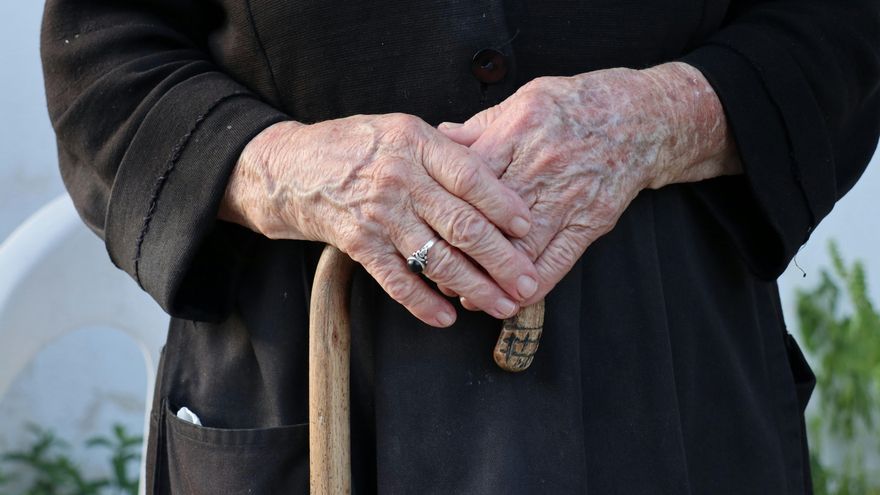 La longevidad es más hereditaria de lo que creíamos: los genes explican hasta el 55% de la esperanza de vida humana