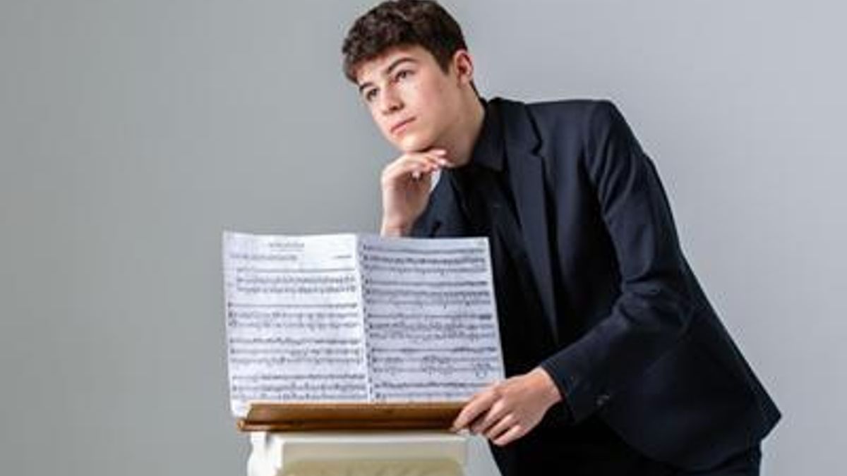 El joven pianista Adrián Sánchez Ballesteros protagoniza en León un recital