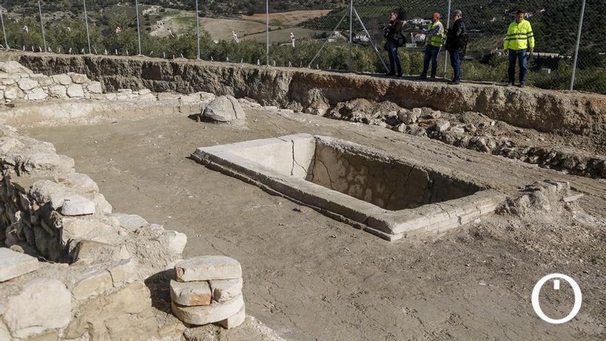 La almazara romana, la calzada y el 'natatio' que han obligado a desviar una carretera