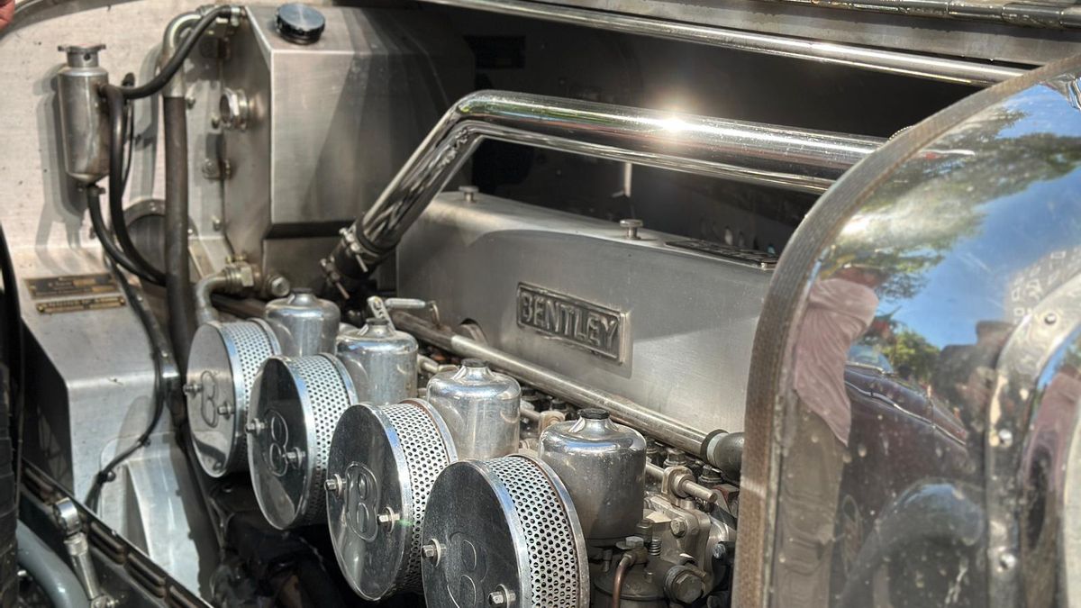 Bentley 4.5L de 1928 en Pamplona
