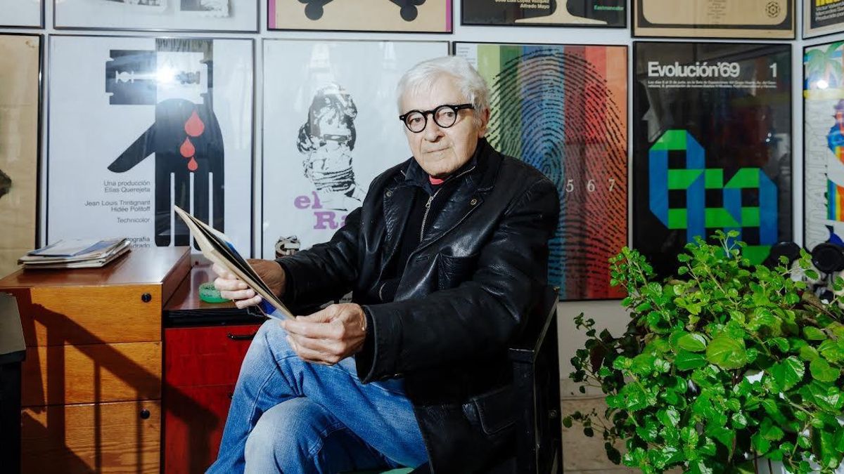 El diseñador gráfico José María Cruz Novillo